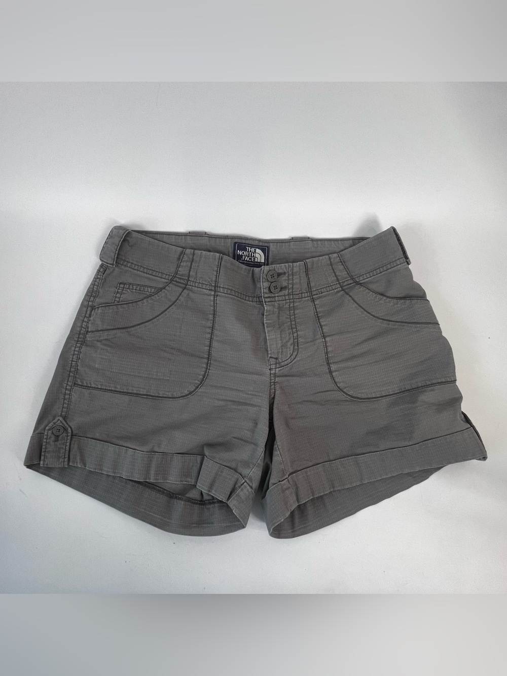 The North Face Women's Gray Ripstop Cargo Shorts Size 6 Gorpcore Hiking Outdoor